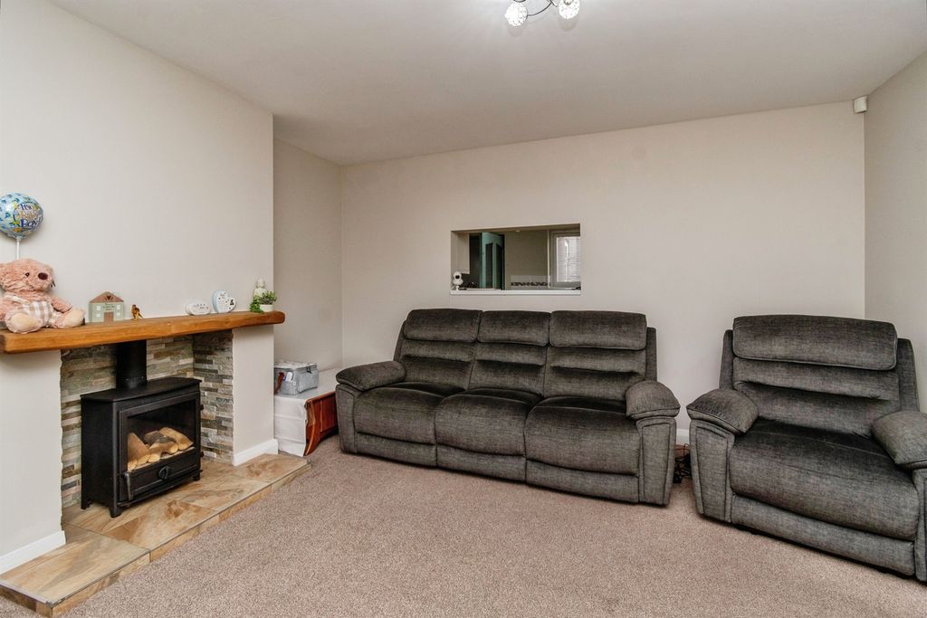 Additional image 10 of 3 bed semi-detached house for saleOliver Crescent, Bilston WV14