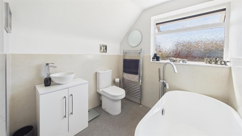 Additional image 20 of Foxlea Road, Halesowen