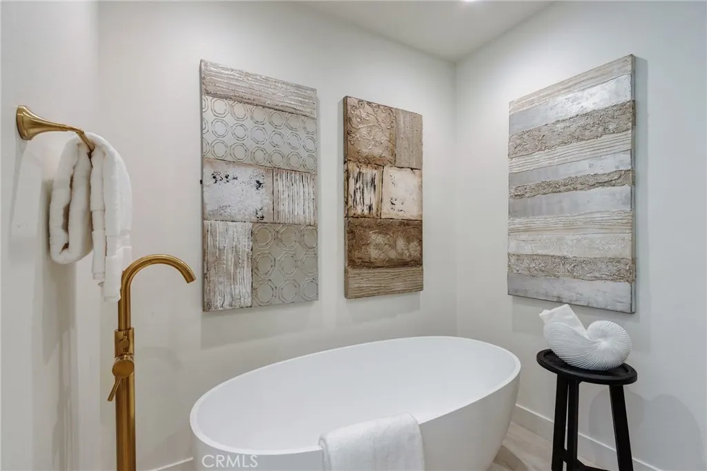 Additional image 51 of 11919 Mayfield Ave Unit 2, Los Angeles, CA 90049
