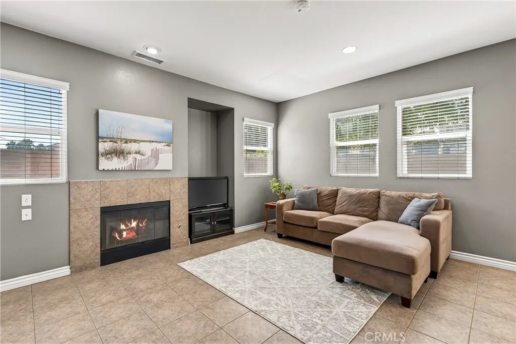 Additional image 42 of 5759 Mapleview Drive, Jurupa Valley, CA 92509