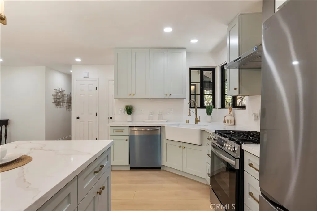 Additional image 11 of 6611 Glade Ave, Woodland Hills, CA 91303