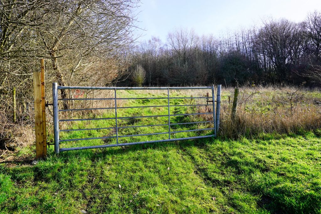 Additional image 2 of Land for salePollard Lane, Leeds LS13