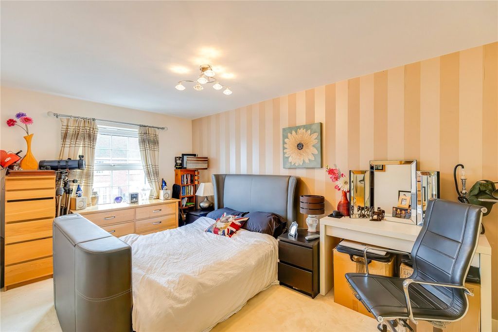 Additional image 20 of 4 bed end terrace house for saleCambrian Grove, Marshfield, Cardiff CF3
