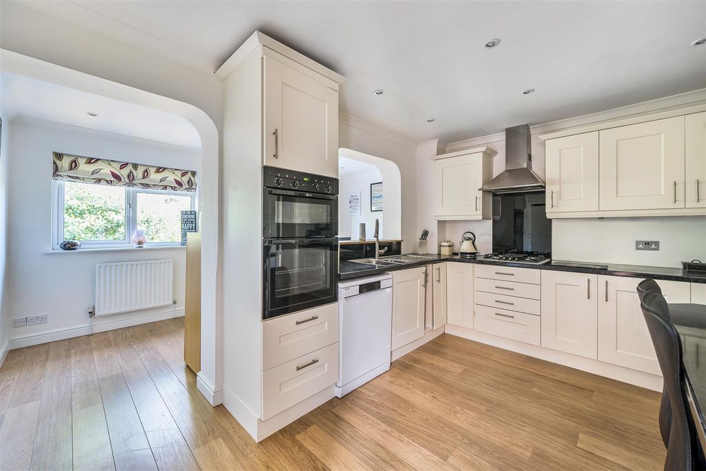 Additional image 2 of 4 bed detached house for saleOldfield Gardens, Ashtead KT21