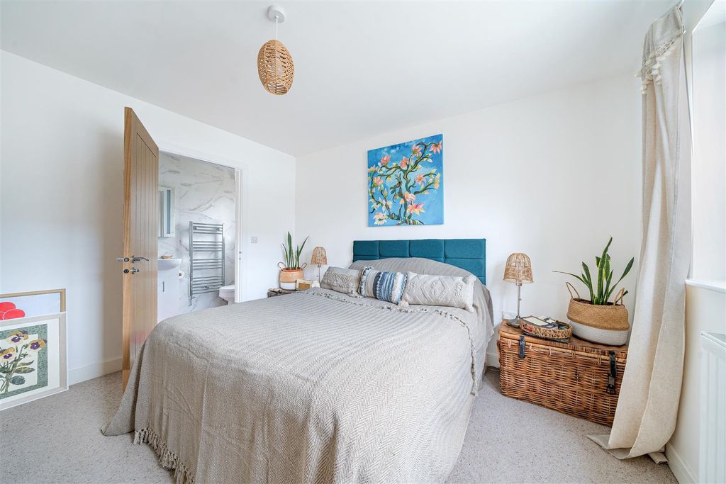 Additional image 25 of 3 bed detached bungalow for saleLlys Tirnant, Tycroes, Ammanford SA18