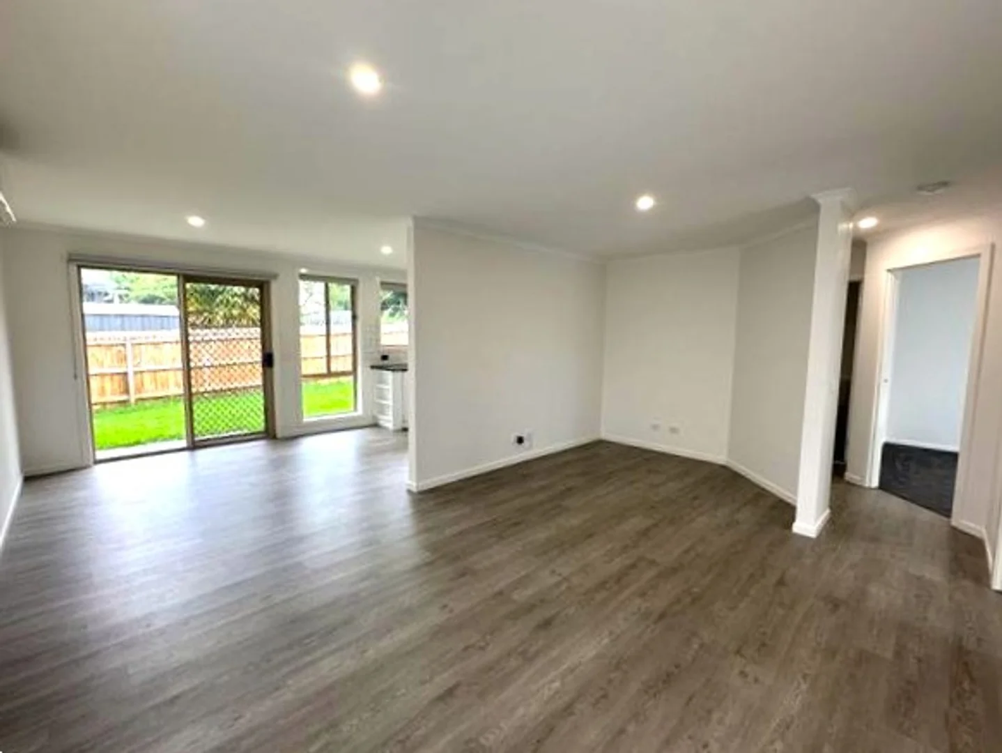 Additional image 5 of 12/3 GUMLEAF PLACE, Drouin VIC 3818