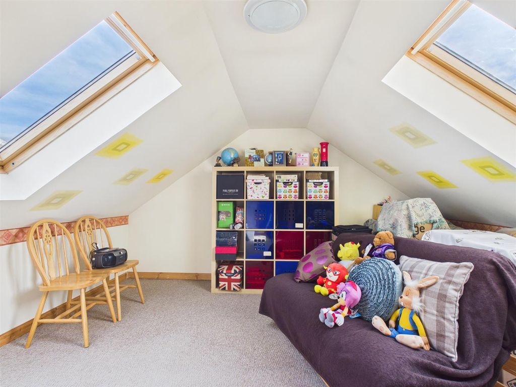 Additional image 28 of 5 bed detached bungalow for saleTomonie, Fort William PH33