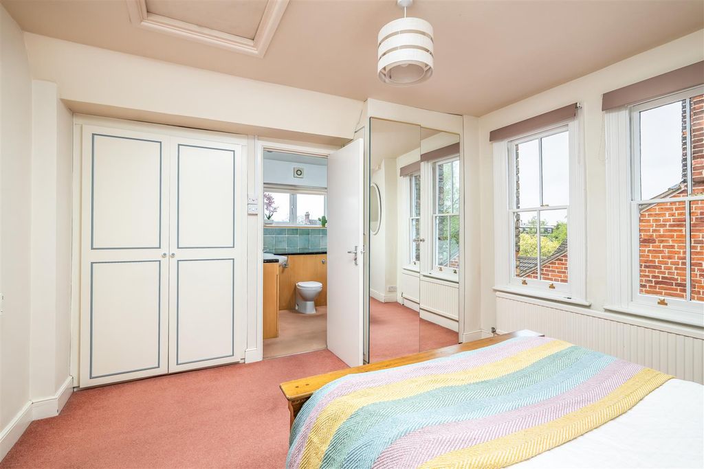 Additional image 15 of 5 bed detached house for saleWaterloo Road, Bedford MK40