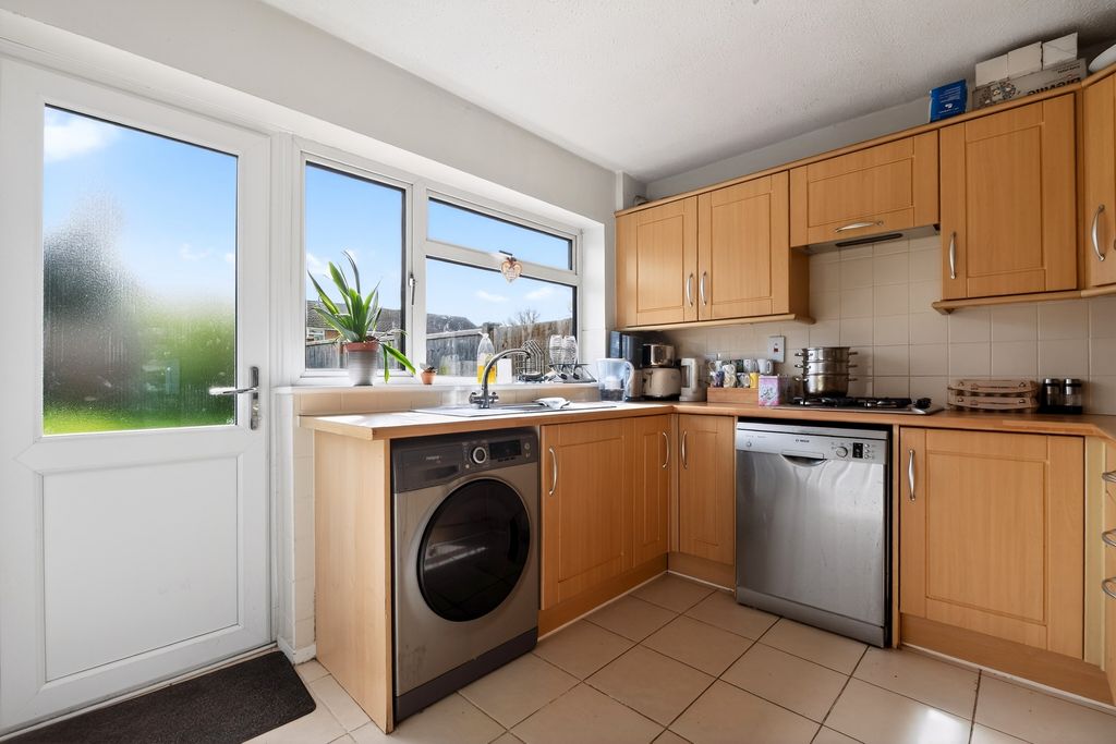 Additional image 9 of 3 bed terraced house for saleBishops Wood, Woking GU21