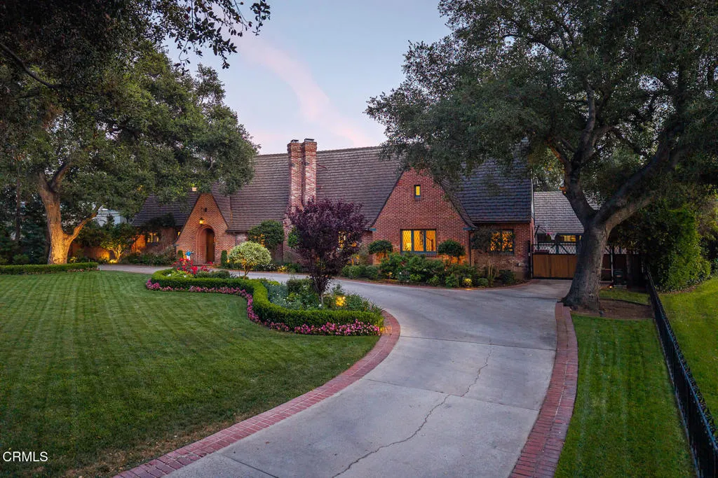 Additional image 4 of 555 Meadow Grove Street, La Canada Flintridge, CA 91011