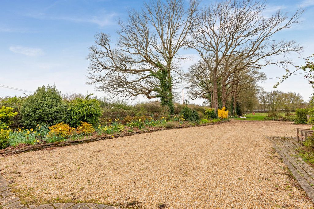 Additional image 11 of 5 bed detached house for saleNew Road, Billingshurst, West Sussex RH14