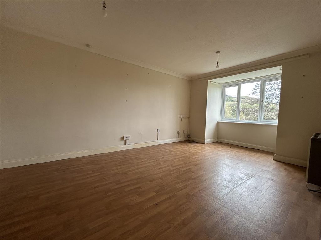 Additional image 2 of 2 bed flat for saleMeadow Court, Bridport DT6