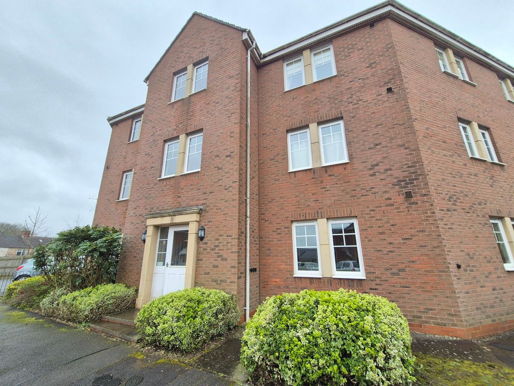 2 bed flat for saleWeavers Close, Whitwick LE67