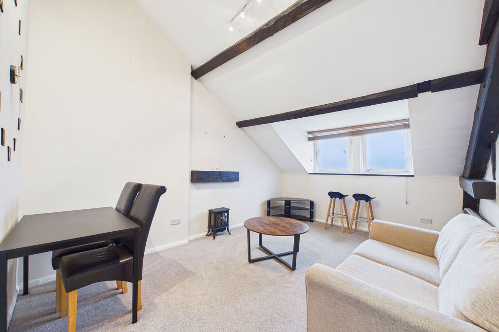 1 bed flat for saleWest Strand, Harbourside West Strand CA28 photo 3