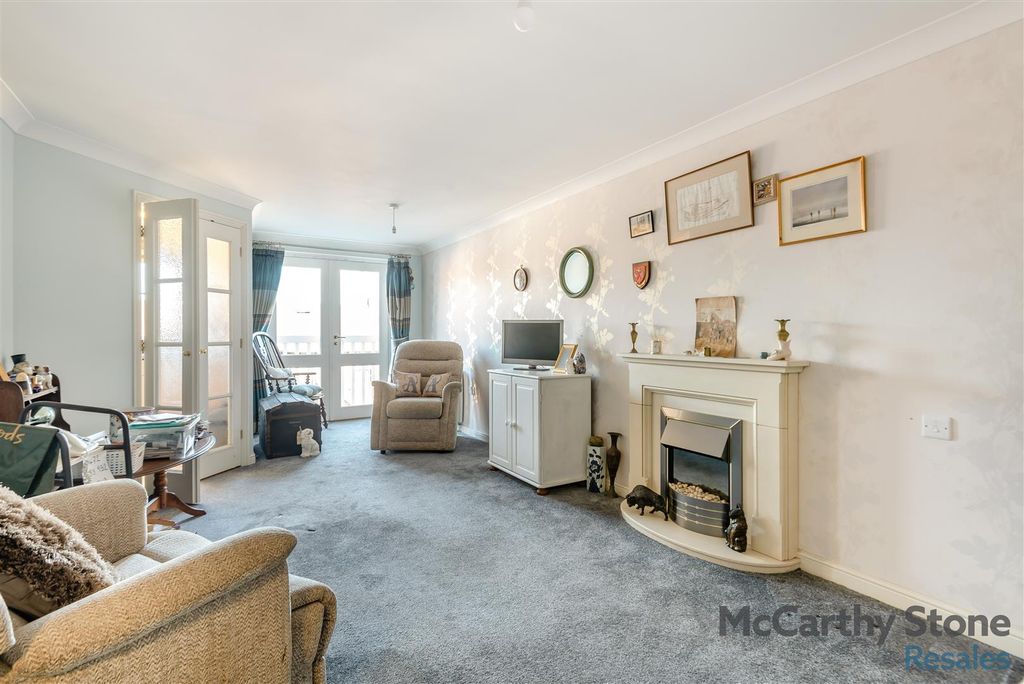 Additional image 2 of 1 bed flat for saleCaen Stone Court, Queen Street, Arundel BN18