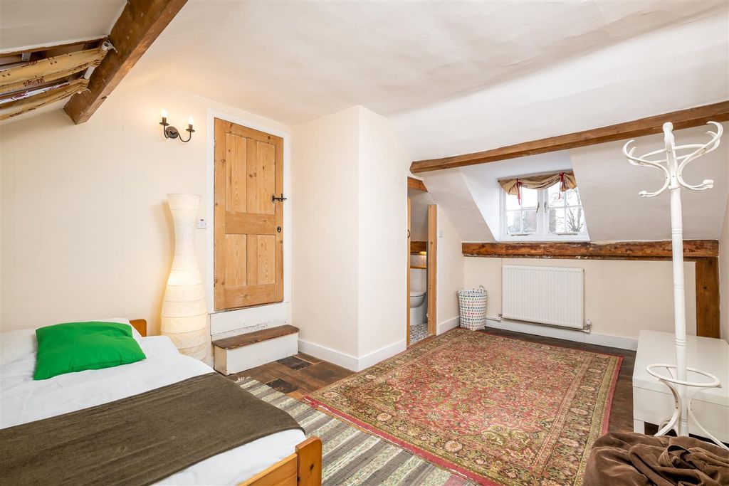 Additional image 20 of 8 bed semi-detached house for saleThe Crescent, Bedford MK40