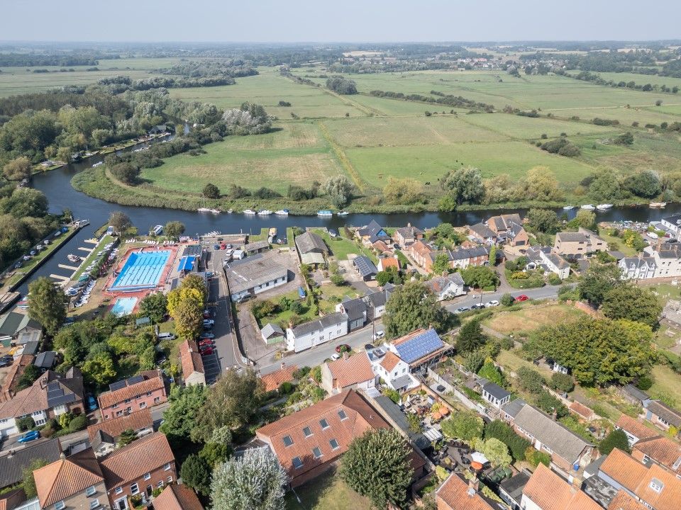 Additional image 28 of 3 bed town house for saleCliff Cottages, Puddingmoor, Beccles NR34