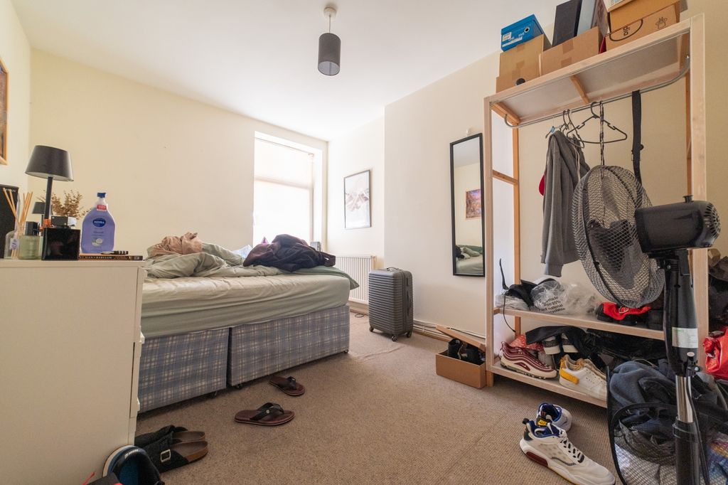 Additional image 6 of 5 bed block of flats for saleNewport Road, Roath CF24