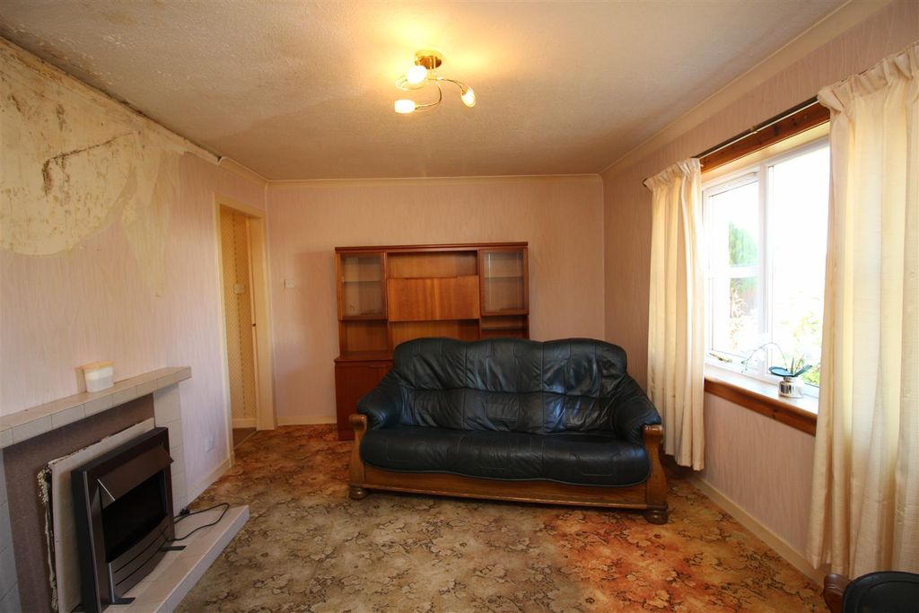 Additional image 7 of 1 bed end terrace house for sale20 Inver Park, Lochinver, Lairg IV27