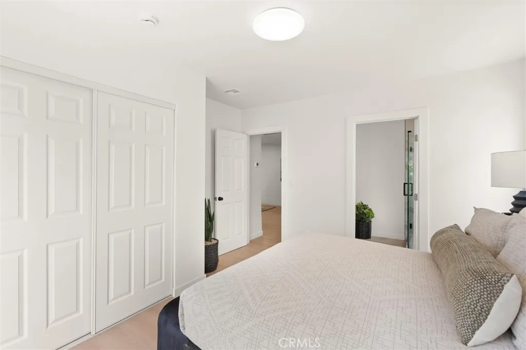 Additional image 60 of 5981 Pickford Street, Los Angeles, CA 90035