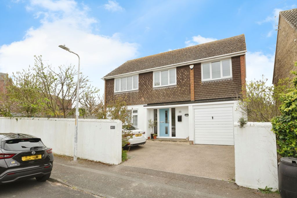 4 bed detached house for saleEthelbert Road, Birchington CT7