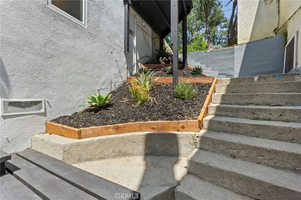 Additional image 54 of 7010 Loyal Trail, Los Angeles, CA 90068