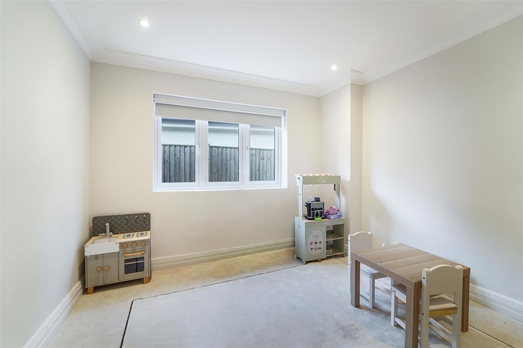 Additional image 32 of 5 bed detached house for saleWoodmansterne Lane, Banstead SM7