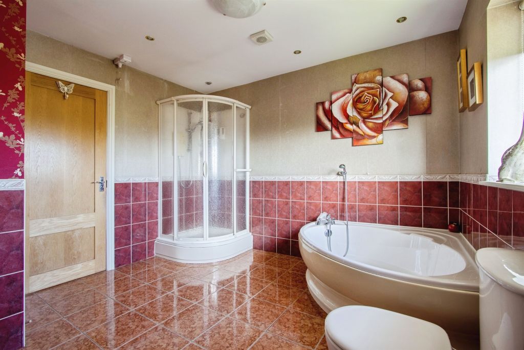 Additional image 16 of 4 bed detached house for saleTipsey Court, Mapplewell, Barnsley S75