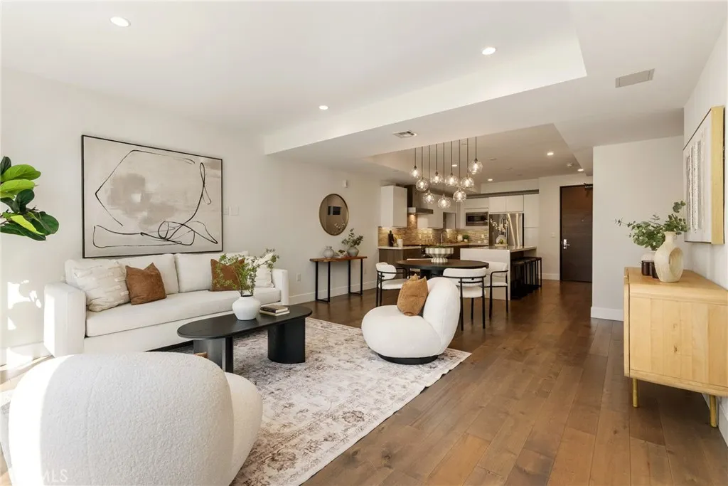 Additional image 35 of 3715 San Marino Street Unit 105, Los Angeles, CA 90019