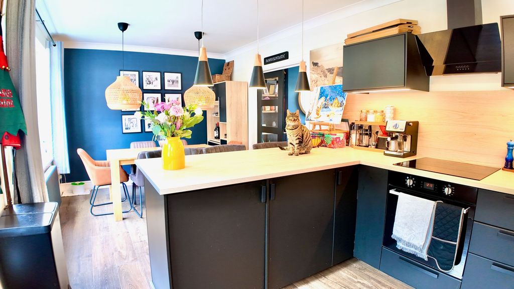 Additional image 15 of 3 bed semi-detached house for salePenallta Road, Ystrad Mynach CF82