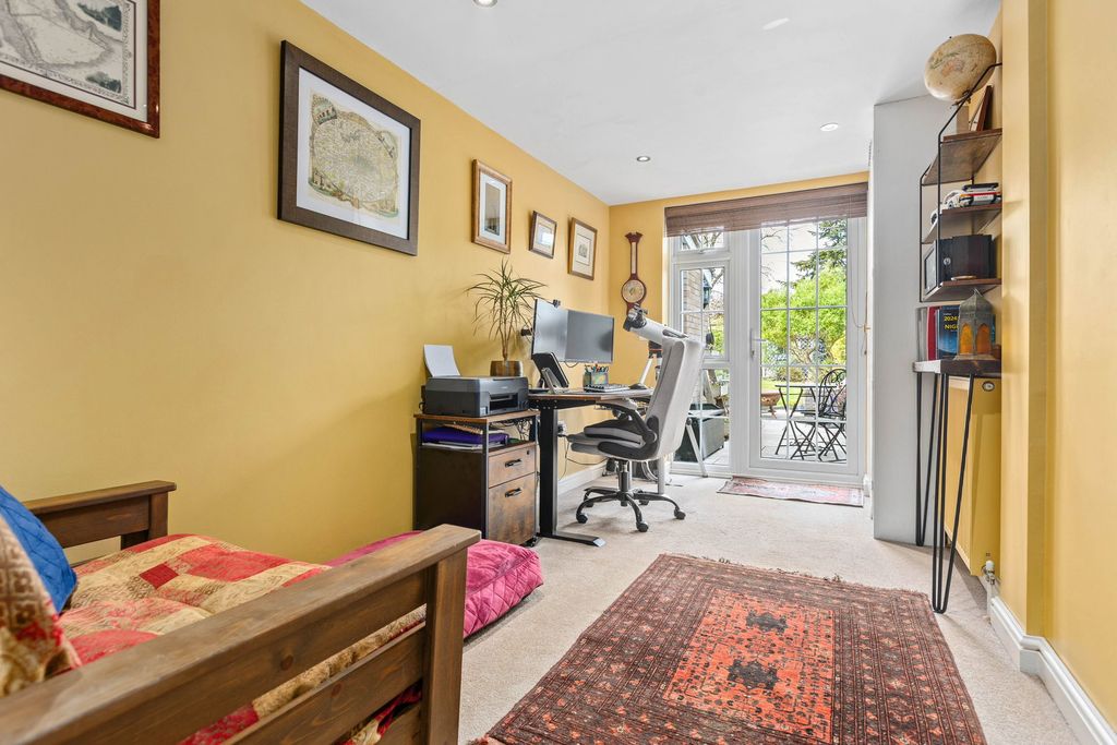 Additional image 11 of 4 bed detached house for saleSwanbourne Close, Biggleswade SG18