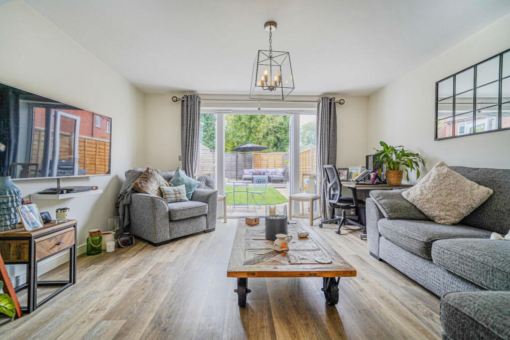 Additional image 7 of New Meadow Close, Dickens Heath