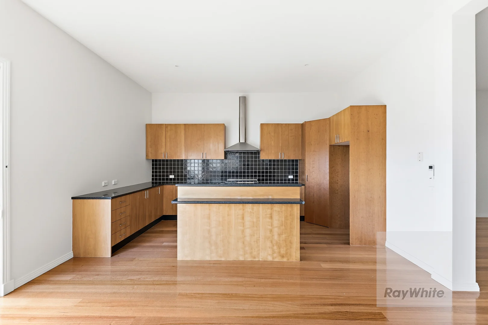 Additional image 6 of 18 Warramunga Road, Bundoora VIC 3083
