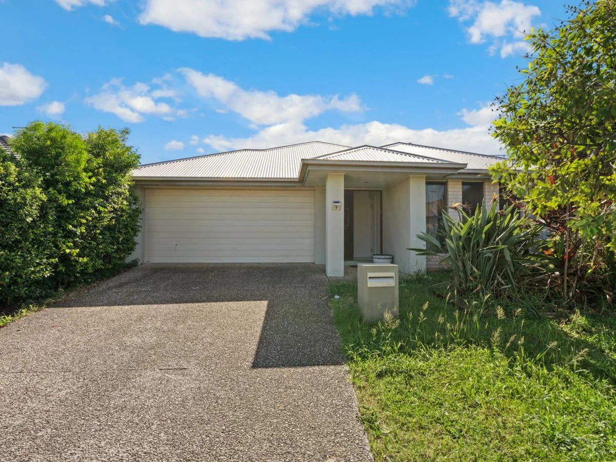 8 Berry Street, Caboolture South QLD 4510