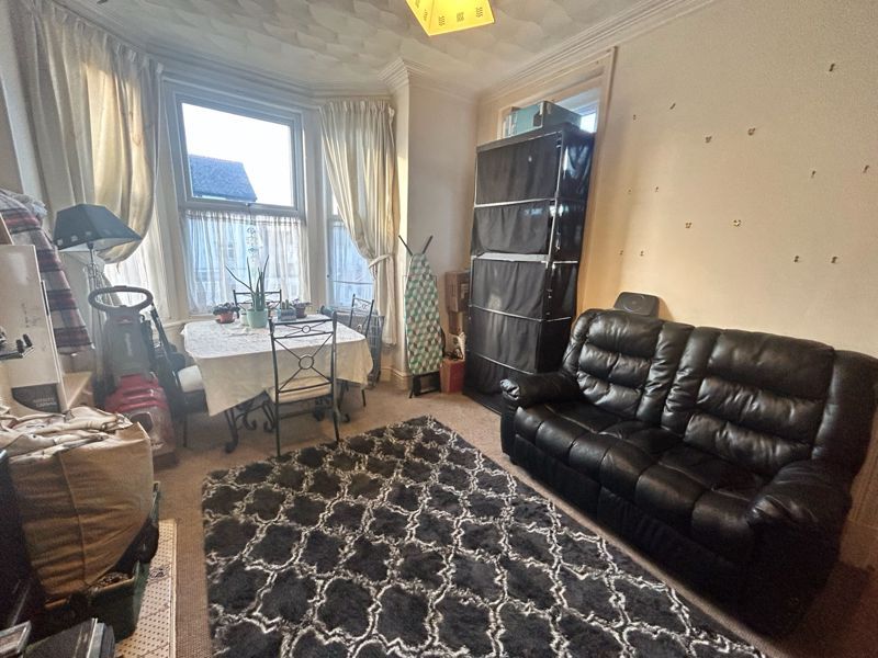 Additional image 2 of 3 bed flat for saleGreenfield Road, Colwyn Bay LL29