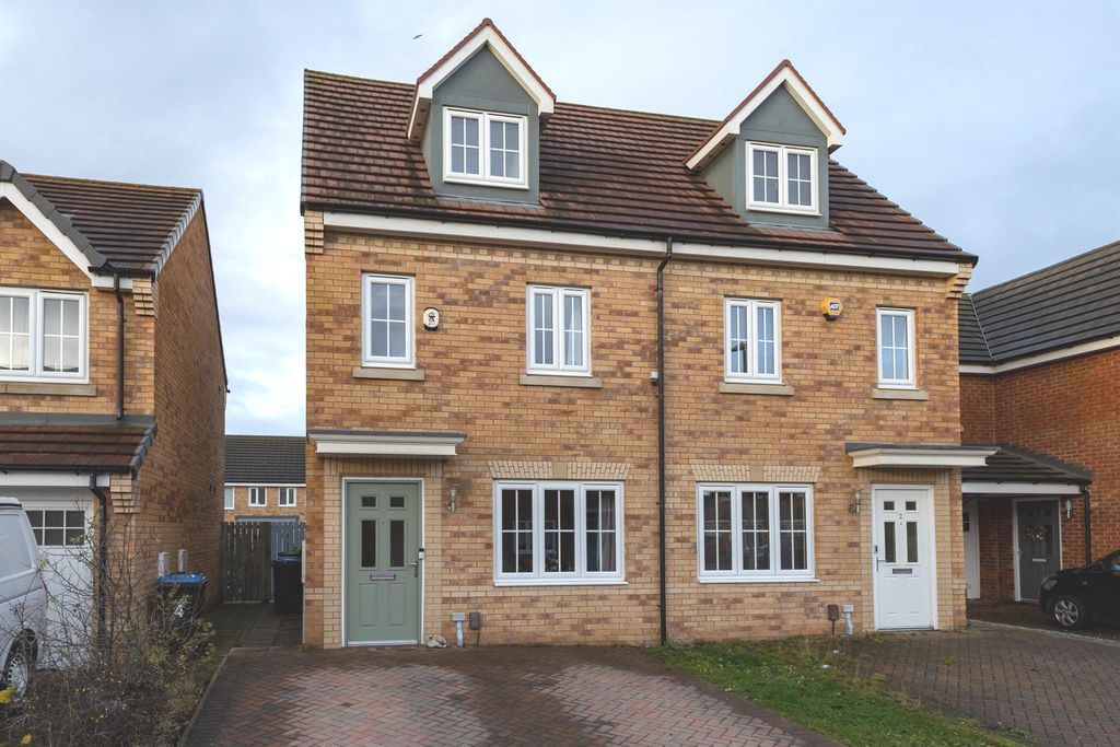 3 bed property for saleMarathon Court, Middlesbrough TS4