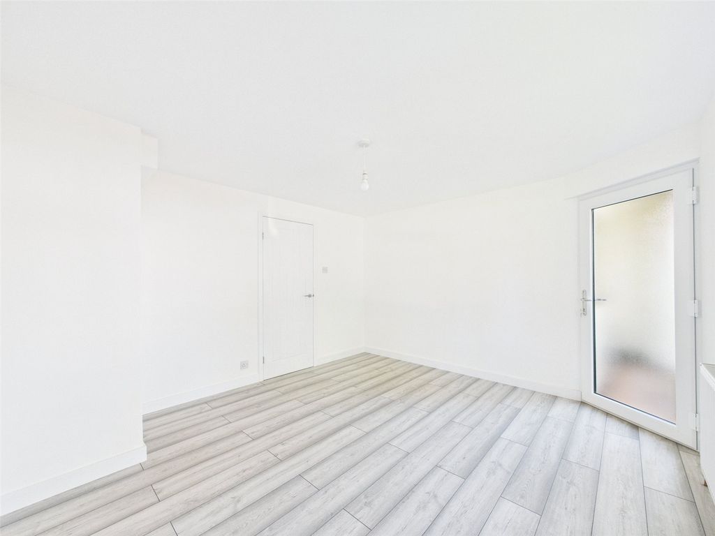 Additional image 3 of 1 bed flat for saleJacobs Pool, Okehampton, Devon EX20