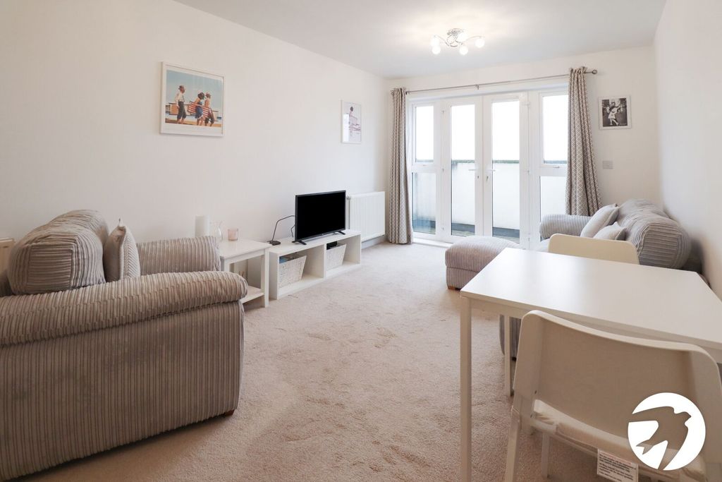 Additional image 4 of 2 bed flat for saleMorris Drive, Belvedere DA17