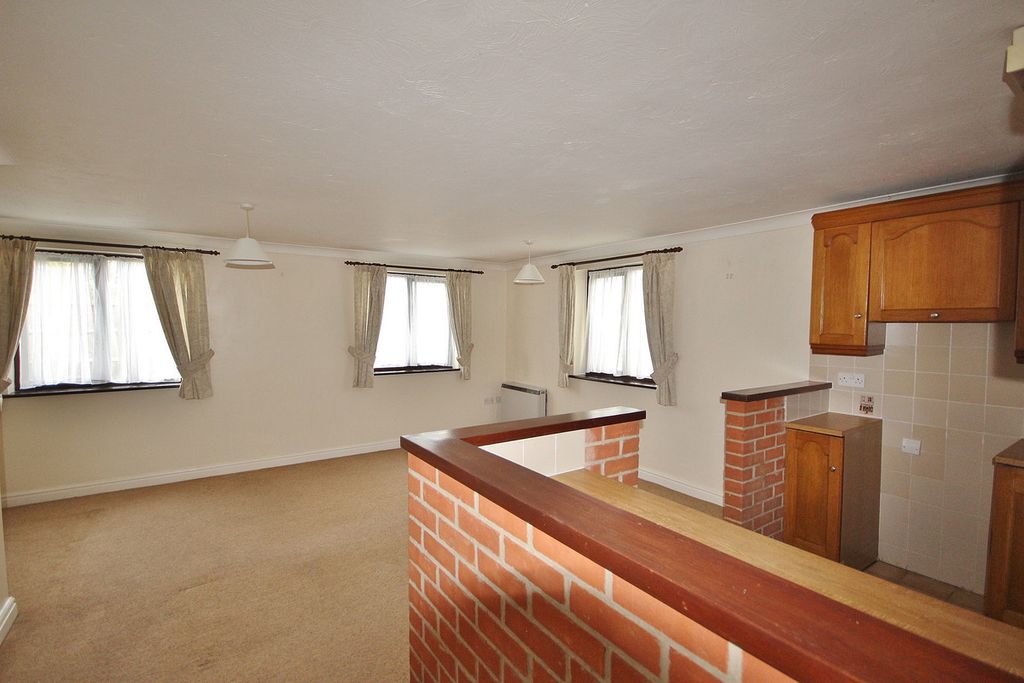 Additional image 2 of 1 bed flat for saleBurford Road, Carterton OX18