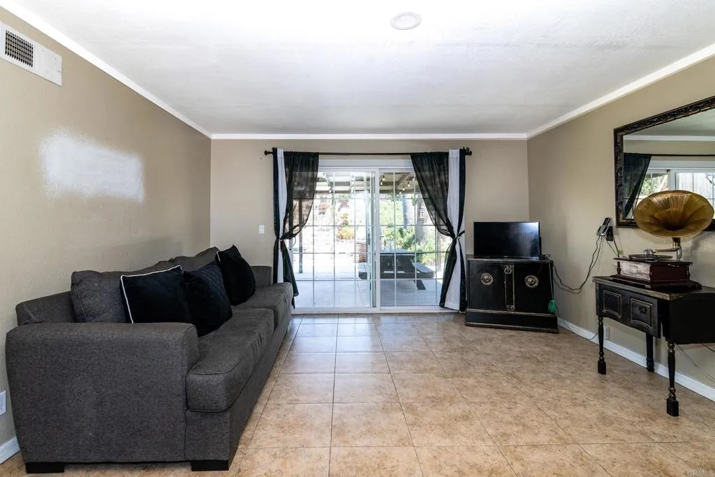 Additional image 25 of 1433 Pequena St, San Ysidro, CA 92154