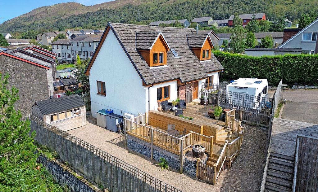 Additional image 2 of 4 bed detached house for saleFife Place, Fort William, Inverness-Shire, Highland PH33