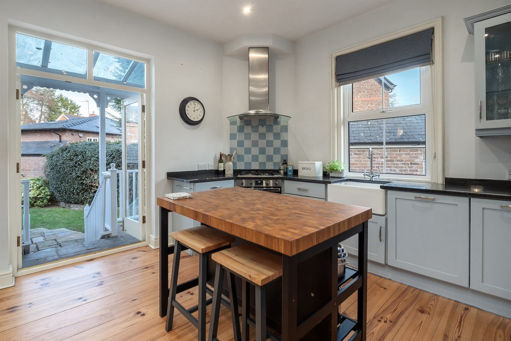 Additional image 8 of 5 bed semi-detached house for saleStamford Road, Alderley Edge SK9