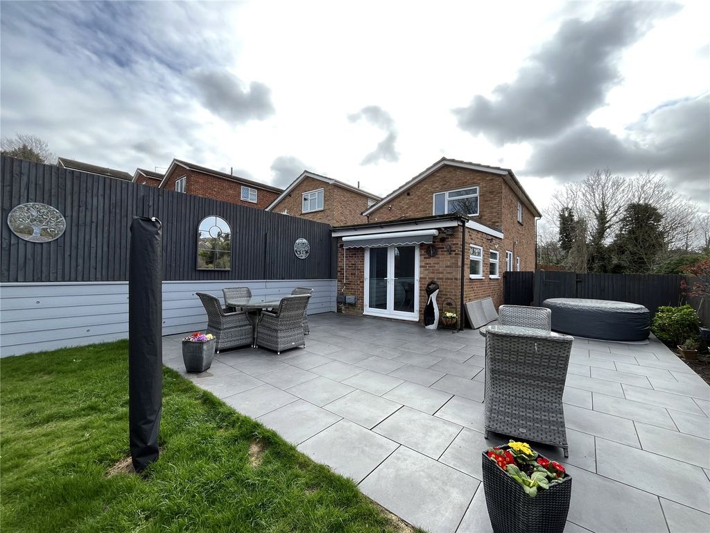 3 bed detached house for saleScotby Avenue, Walderslade, Kent ME5