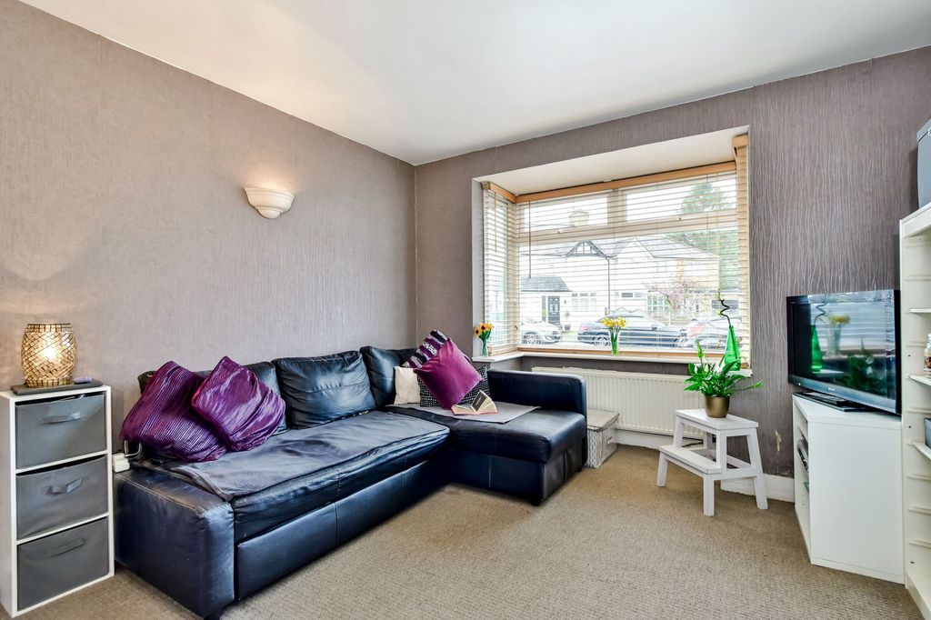 Additional image 3 of 4 bed semi-detached house for saleThe Crescent, Abbots Langley WD5