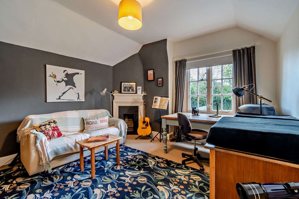 Additional image 20 of 5 bed property for saleOxford Road, Banbury OX16
