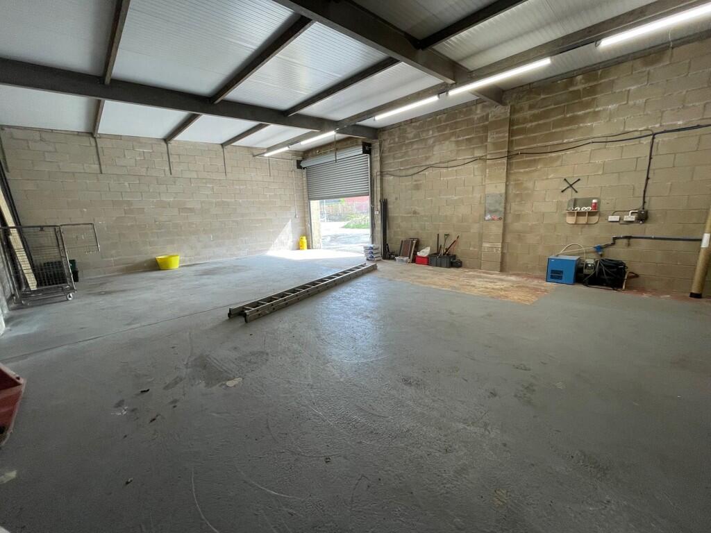 Additional image 5 of 1-5 Holden Fold, Darwen, Lancashire, BB3 0EL