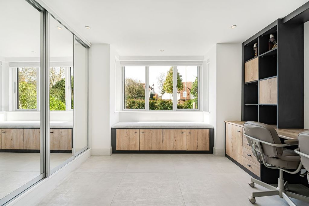 Additional image 17 of 5 bed detached house for sale137 Kimbolton Road, Bedford, Bedfordshire MK41