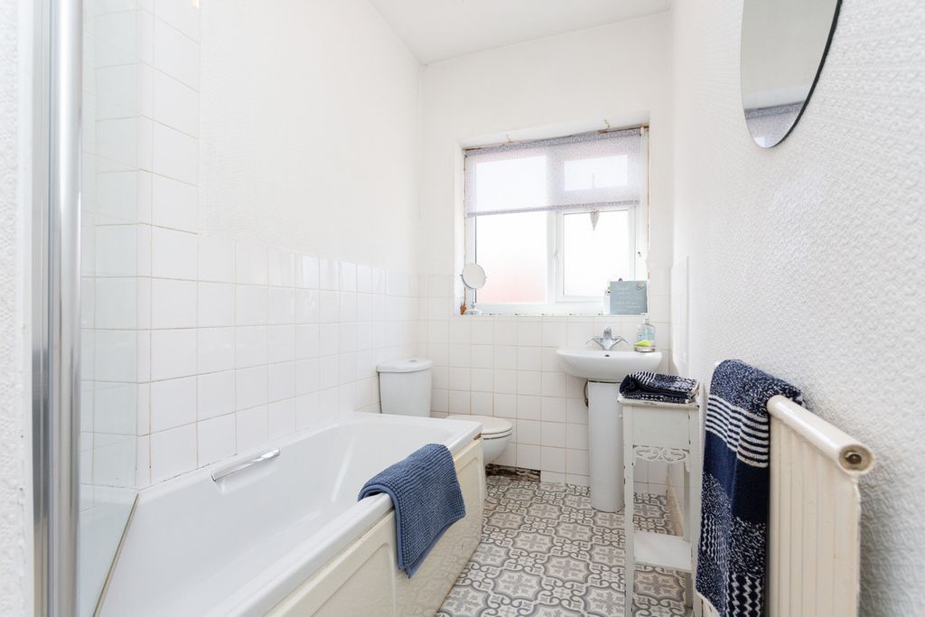 Additional image 13 of 6 bed semi-detached house for salePark Road, Lytham St Annes FY8
