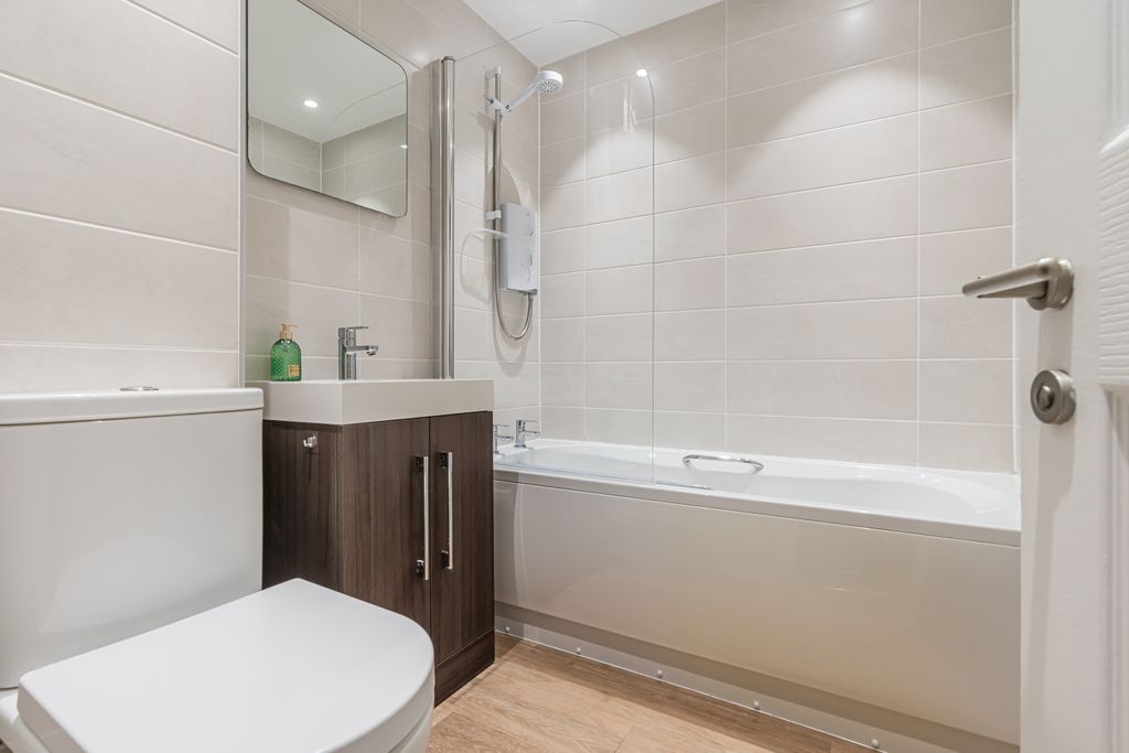 Additional image 9 of 1 bed flat for sale49 St Katharine's Brae, Edinburgh EH16