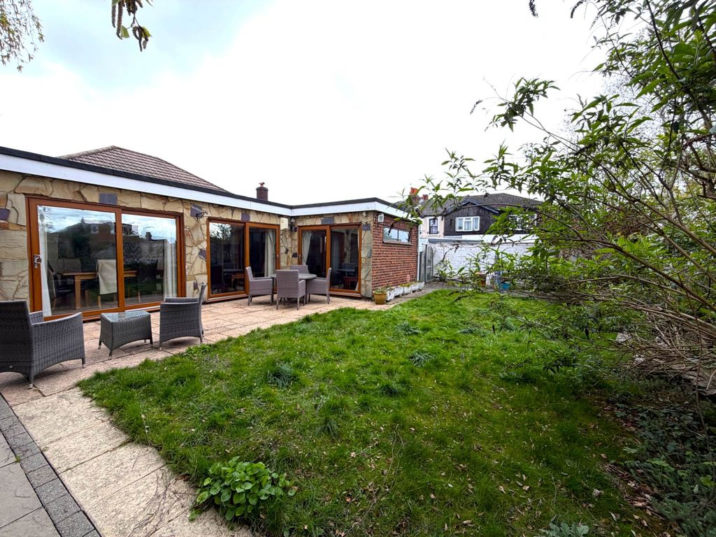 Additional image 17 of 3 bed bungalow for saleStapley Road, Belvedere DA17